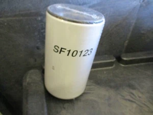 WIX WF10123 Fuel Filter NAPA 600123 - Picture 1 of 2