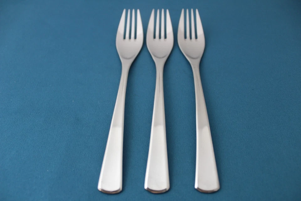 3 Tenedores de Cena WMF DOMUS Acero Inoxidable Corea Moderno 7 5/8" Foto 1 de 4