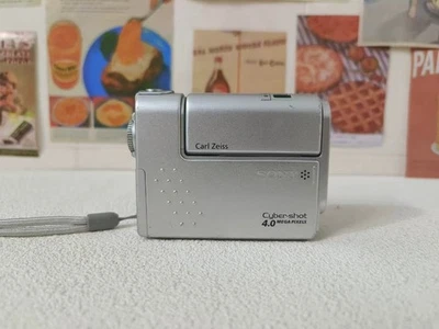 SONY DSC-F77 Cyber-shot Carl Zeiss Compact Digital Camera Sliver Support English - Image 1 of 4