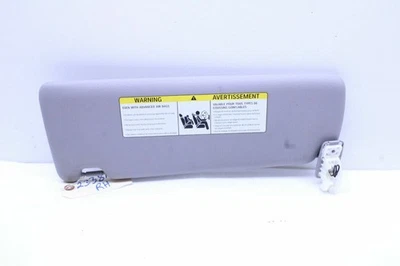 2014 BMW 435i Coupe Sun Visor Right OEM Used - Imagem 1 de 4