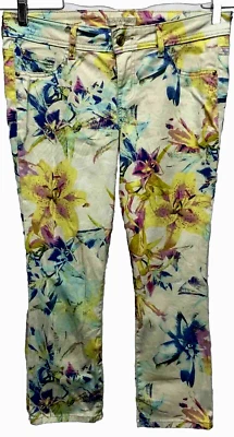 Nicki Minaj 女式 11/12 码中腰卡普里牛仔裤奶油色花卉印花 — 第 1/4 张图片