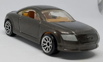 Matchbox Dark Ochre Brown Metallic Audi TT Loose Diecast 1:67 1999 - Image 1 of 4