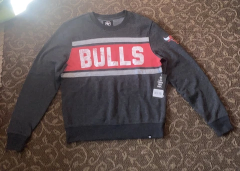 Forty Seven 47 Brand Chicago Bulls Crewneck Pullover Gray Sweater Mens Medium Cover