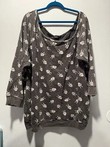 Torrid Lovesick Women Sweatshirt Plus Size 5 Gray Skeleton Wide Neck Cotton - Picture 1 of 6