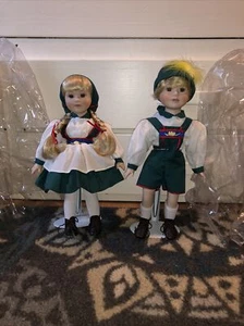 Traditional German / Austrian Ceramic doll siblings House of Lloyd Vintage (P) - Picture 1 of 12