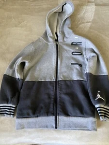 Boys Jordan Zip Front Hoodie Size 7 - Picture 1 of 3