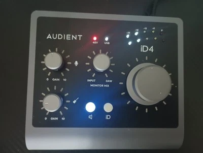 Audient iD4 MkII 2-In 2-Out Audio Interface without Cable But Tested Good Nice - Image 1 of 4