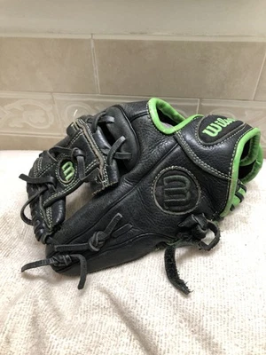 Wilson A500 Boys Girls Fully Broken In 11.5” Baseball Softball Glove Left Throw - Image 1 of 4