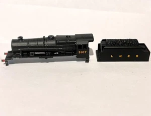 GRAHAM FARISH 3107 LNER BLACK BODY & TENDER N GAUGE LOCO TRAIN MODEL RAILWAY - Foto 1 di 7