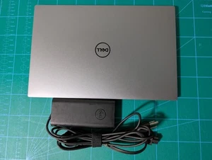 Dell Precision 5550 – i7-10750H | 32GB RAM | 512GB SSD - Used - Picture 1 of 8