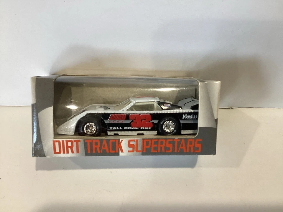 Neumático de carreras 1/64 Action Bob Pierce #32 Hoosier 1994 Dirt Late Model Foto 1 de 1