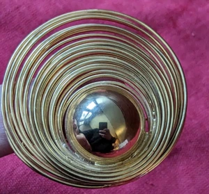 Vintage  Brooch Gold Plated Large Runway Swirl Abstract Wave Pin 3d - Picture 1 of 11