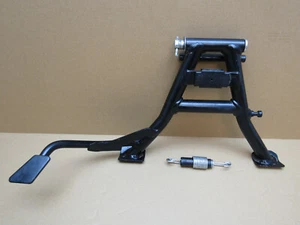 Royal Enfield Interceptor 2020 650 1,366 miles main centre stand (8063) - Picture 1 of 7