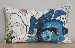 Christian Lacroix Eclats De Roses Nacre & Omega Velvet Cushion Cover 30x50 cm - Picture 1 of 3