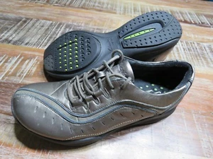 CLARKS Wave Bronze Metallic Lace Up Shoes Women's US Size 6.5 - Picture 1 of 10