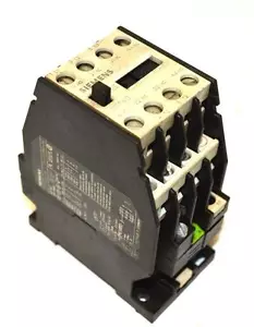 SIEMENS 3TF4022-0A MOTOR STARTER 690 VAC MAX. 20 AMP - Bild 1 von 1