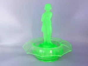 ART DECO UV GLASS CAMBRIDGE BLACK POPPY FIGURINE/FROG AND GLASS BOWL CENTREPIECE - Picture 1 of 12