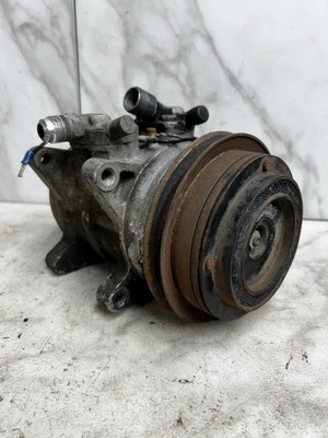79-83 Toyota Pickup Air Conditioning Compressor Oem 1979-1983 AC A/C Rare Japan - Image 1 of 4