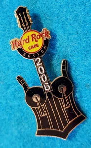 BOSTON MADONNA BLONE AMBITION TOUR BUSTIER CORSET GUITAR 2006 Hard Rock Cafe PIN - Picture 1 of 1