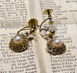 9ct gold screw back earrings - Picture 1 of 6