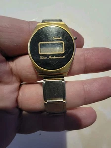Texas Instruments Model T13H 1980s Vintage LCD Quartz watch Silver Tone - Picture 1 of 6