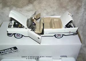 Danbury Mint 1:24th Scale 1957 Chrysler 300C Convertible w BOX COOL but READ CS - Picture 1 of 8