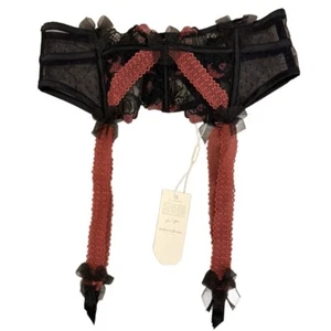 Elegante liguero de encaje negro y rojo XXS $79 For Love & Lemons - Imagen 1 de 2