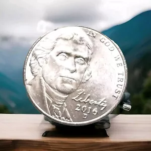 ☆ 2016-D Jefferson Nickel - Picture 1 of 6