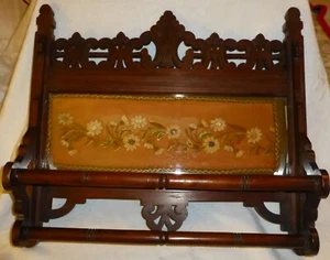 Antique Original Victorian Ornate Carved Wood Tapestry Glass Double Towel Rack - Bild 1 von 24