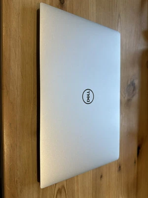 DELL XPS  13 9370 i7 - Image 1 of 4