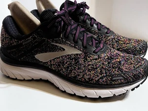 Zapatilla deportiva Brooks Multi-Confeti Color Soporte Cojín Con cordones Talla 7,5 - Imagen 1 de 11