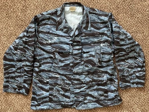 Military Jacket Blue Camouflage Tiger Stripe Size XX-Large Regular Button Up - Picture 1 of 9