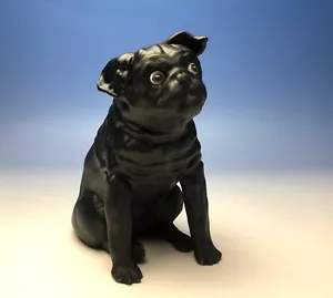 Estatuilla de perro de resina negra Pug 7" alta realista sentada estatua de perro Japón nueva - Imagen 1 de 11