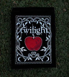 Kreeturez Twilight Book Protector Pouch Sleeve with Zipper Velvet Satin Litjoy - Picture 1 of 3