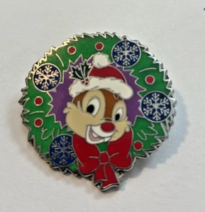 2008 Disney Happy Holiday Dale LE-3600 Pin - Picture 1 of 3