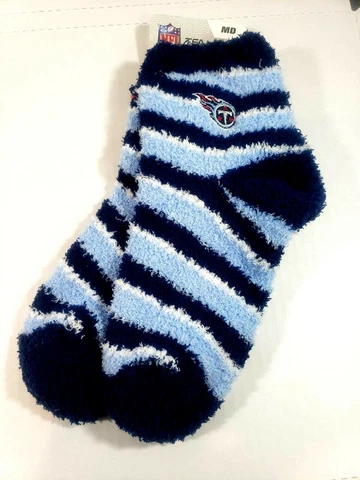 Tennessee Titans Candy Cane Socks Sizes Women Med 6-11 Great Warm Gift Rare Fan Cover