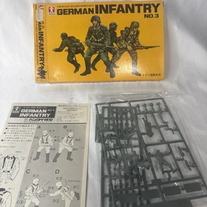 RARE 1/48 Bandai, German Infantry No. 3 Vintage Infantry Kit Japan Plastic Army - Picture 1 of 10