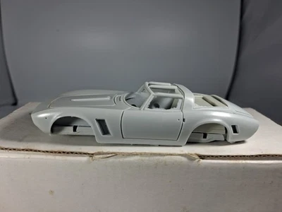 KIT TECNOMODEL ISO GRIFO TARGA ANNO 1967 SCALA 1/43 - Immagine 1 di 4