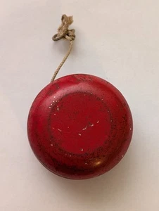 YoYo vintage de metal rojo marca desconocida totalmente funcional - Imagen 1 de 7