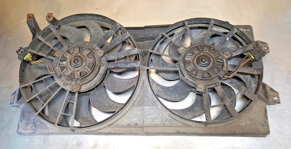 93-97 Ford Probe GT 2.5L V6 Radiator Condenser Cooling Fan Shroud Assembly OEM A - Image 1 of 4