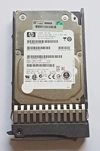 146 GB SAS HP EH0146FARUB 15000 RPM 16MB HDD 2.5" Disco Rigido Interno + Caddy - Foto 1 di 1