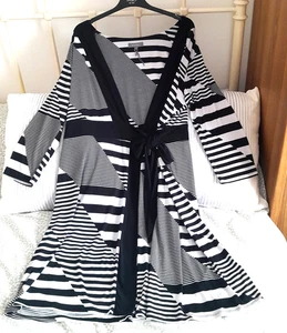 New Ladies Principles Black, White, Stretch Fabric, Summer Wrap Dress size UK 20 - Picture 1 of 10