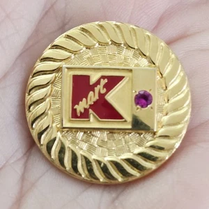 K Mart 10 Jahre Mitarbeiter Service Auszeichnung goldfarben goldfarben gefüllt Auszeichnung Anstecknadel Brosche - Bild 1 von 4