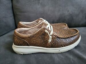 Ariat Ladies Hilo Floral Emboss Brown Boat Slip On Shoes  Size 6.5 Perowned 