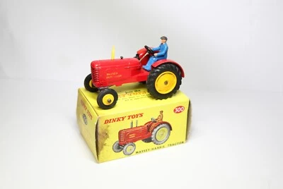 Dinky 300 Massey Harris Tractor Plastic Hubs - Excellent Vintage Original Model - Image 1 of 4