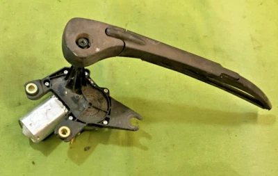 Moteur d'essuie Glace arriere / RENAULT SCENIC 2 / 53018912 / - Photo 1/4