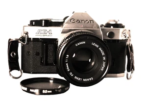 Canon AE-1 Programm 35 mm Spiegelreflexkamera mit 50 mm Objektiv-Kit - Bild 1 von 11