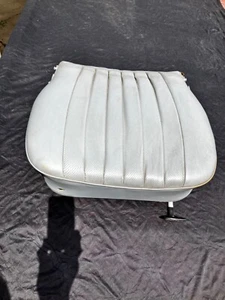 1980-1985 380SL R107 MERCEDES-BENZ FACTORY OEM PASSENGER SEAT BOTTOM FRAME & PAD - Picture 1 of 17
