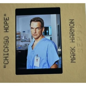 Chicago Hope Original 35MM Pressemappe Slide Mark Harmon Cast Photo - Bild 1 von 4