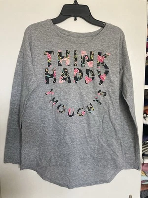 Usado en Excelente Condición Antiguo Azul Marino NIÑAS Color Gris LS Top Camisa Logo Delantero TALLA XL 14 Relajado Foto 1 de 4